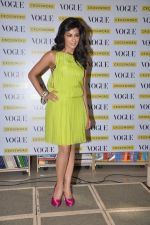 Chitrangada Singh unveils Vogue cover issue in Mumbai on 30th April 2012 (27).JPG